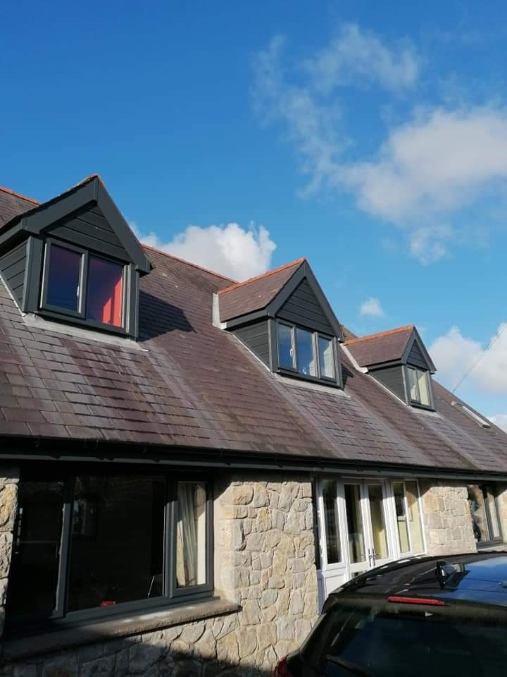 Window cleaning, gutter cleaning. Holyhead, Llangaffo, Llangefni, Cemaes